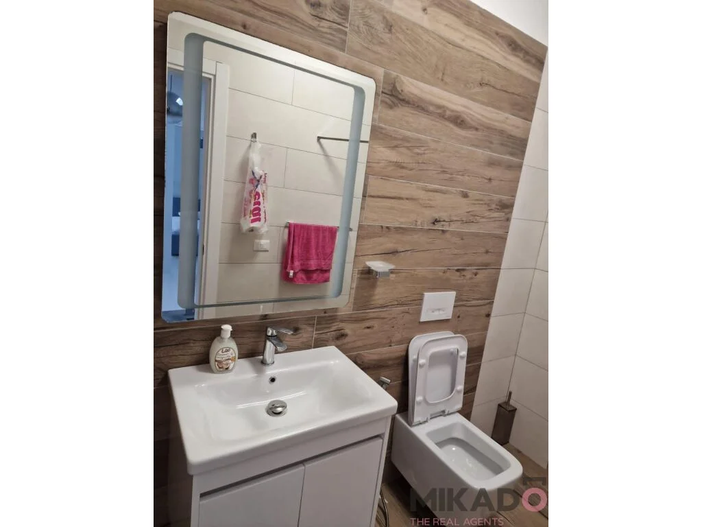 Vlore, shitet 227 m² 1.000.000 Euro