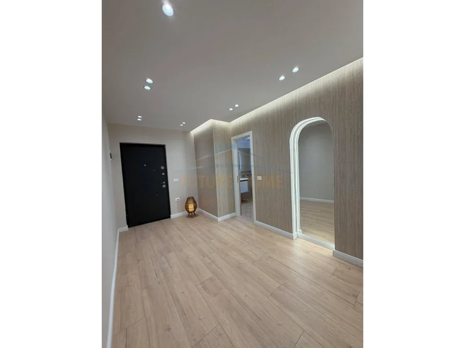 Tirane, shitet apartament 1+1 Kati 2, 55 m² 195.000 € (Rruga Margarita Tutulani, Tirane)