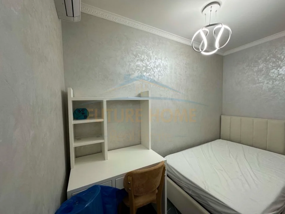 Qera, Apartament 2+1, Unaza e Re  60,000 Lekë 0696069906