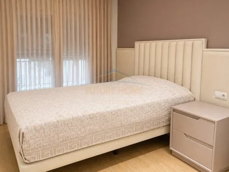 Tirane, shitet apartament 3+1+Aneks+Ballkon Kati 7, 156 m² 650.000 € (Rruga e Kosovarve)