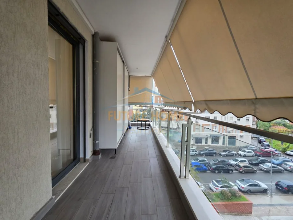 jap me qera apartament 2+1+Ballkon Kati 3, 89 m² 950 € (ISH PARKU)