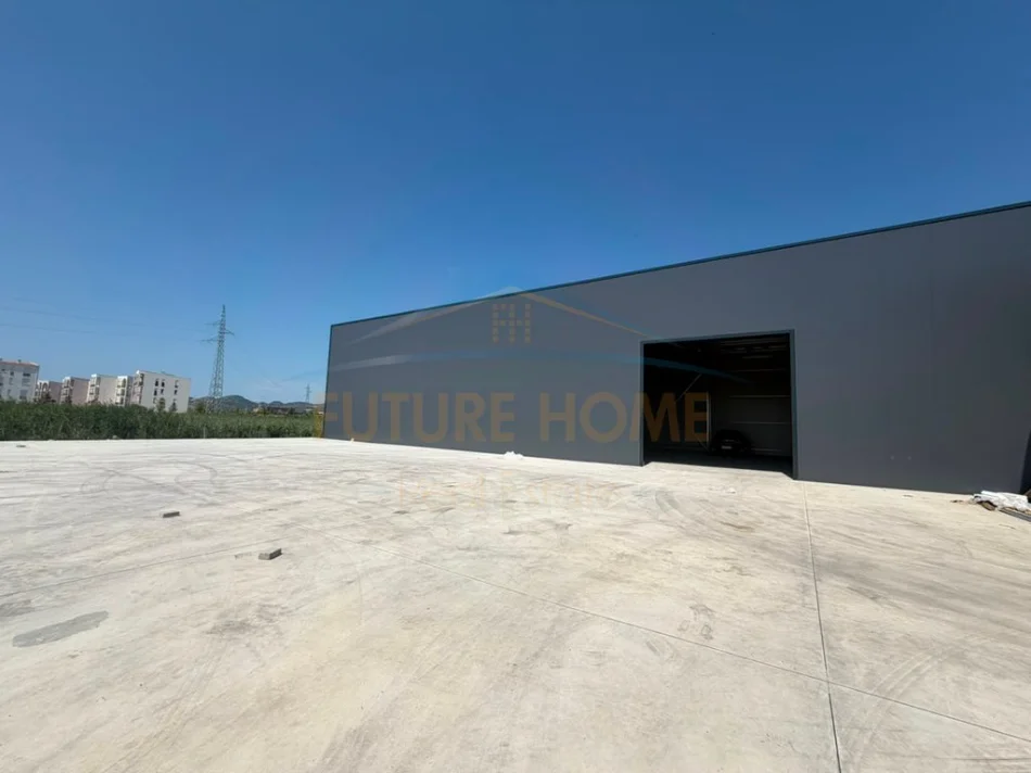 Durres, jepet me qera magazine Kati 0, 1.000 m² 1.500 € (Spitalle ,Durres)