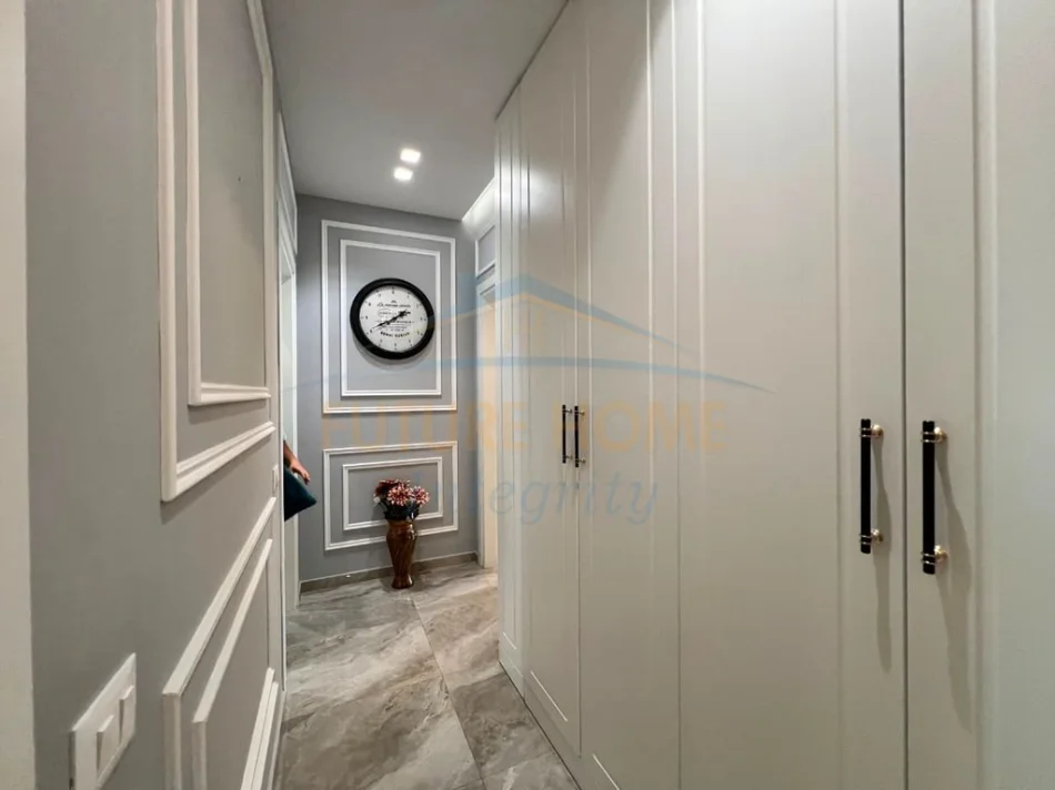 Tirane, shitet apartament 2+1+Post Parkimi,  Kati 2, 102 m² (Rezidenca Erli, Porcelan) Kontaktoni per Cmimin