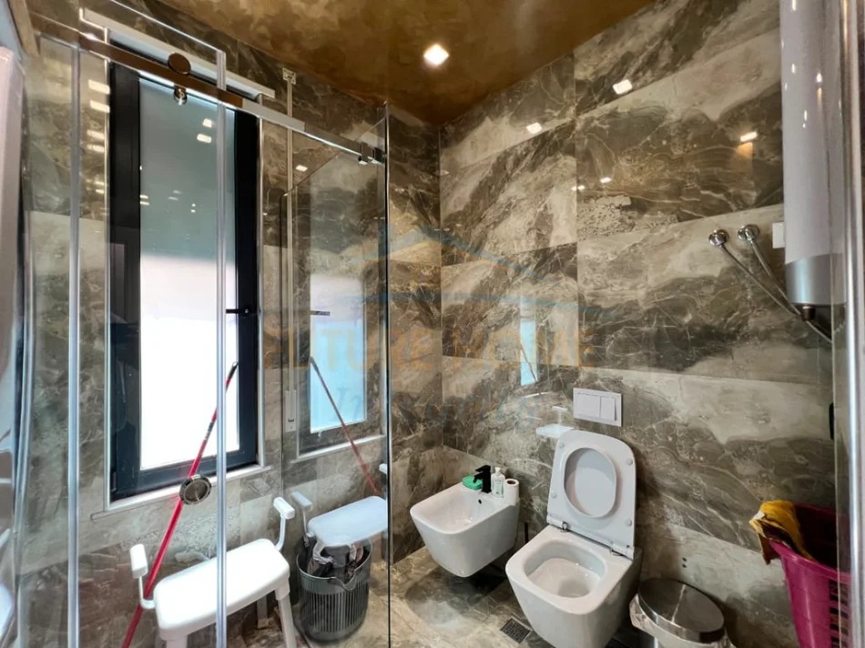 Tirane, shitet apartament 2+1+Post Parkimi,  Kati 2, 102 m² (Rezidenca Erli, Porcelan) Kontaktoni per Cmimin