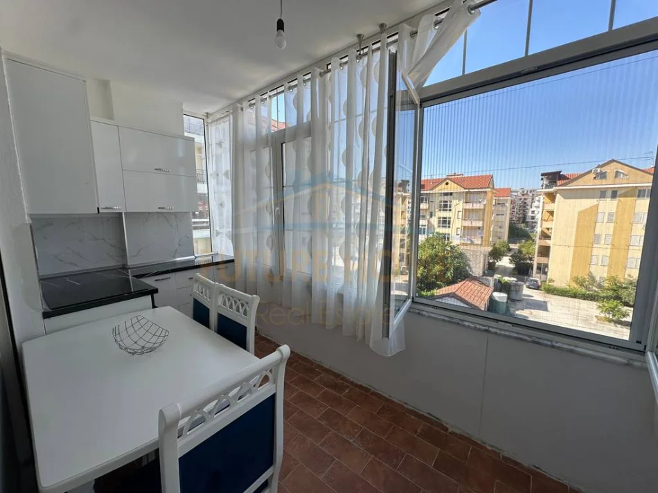 Durres, shitet apartament 1+1 Kati 3, 54 m² 90.000 € (Golem)