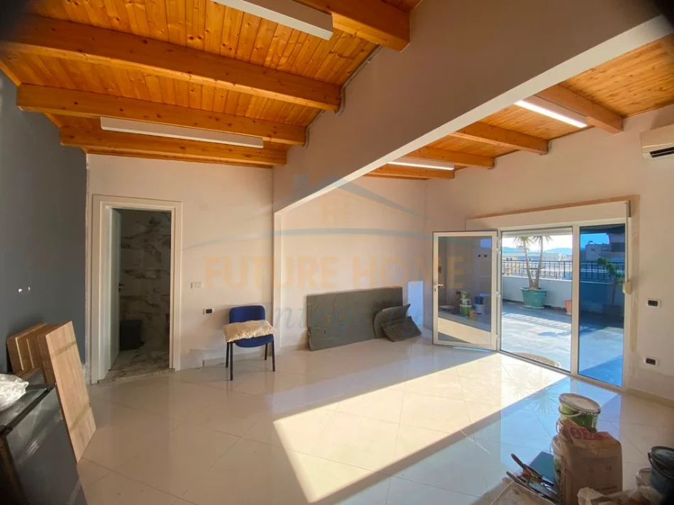 jap me qera ambjent biznesi Kati 10, 189 m² 3.000 € (RRUGA E KAVAJES)