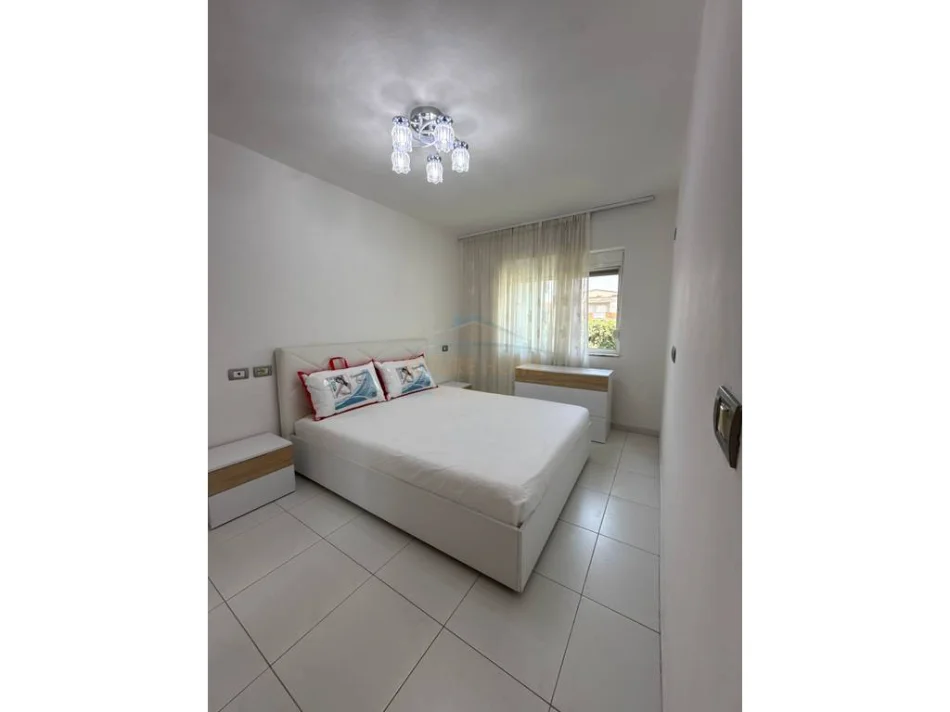 jap me qera apartament 3+1+Ballkon Kati 3, 89 m² 650 € (BRRYLI)
