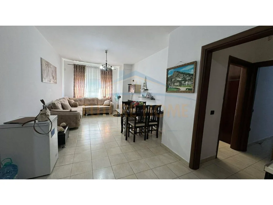 Shitet, Apartament 2+1, Unaza e Re 0696069906