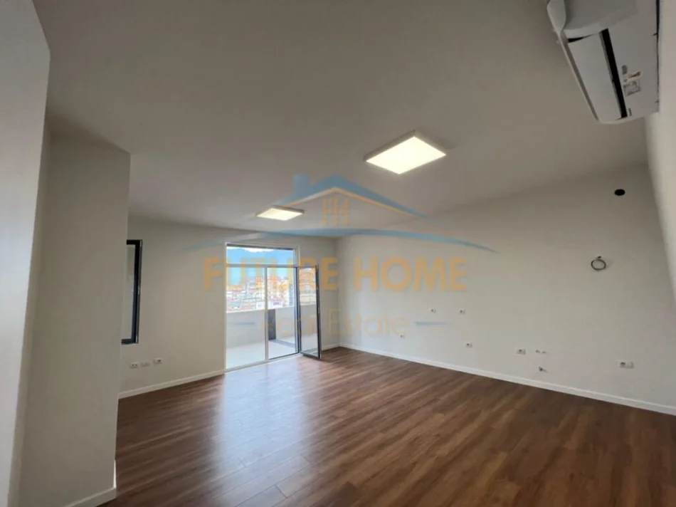 Qira, Ambient Biznesi, Qendër, Tiranë 0696069906