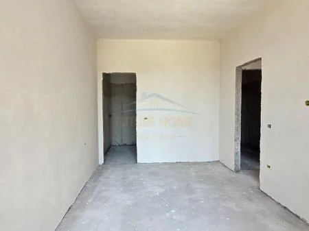 Tirane, shitet apartament 2+1 Kati 3, 118 m² 225.000 € (Rruga e Kavajes)