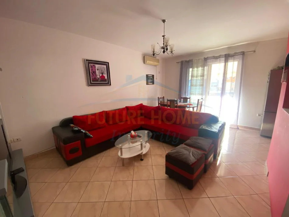 Qera, Apartament 2+1, Fresk, Tiranë. 0696069906