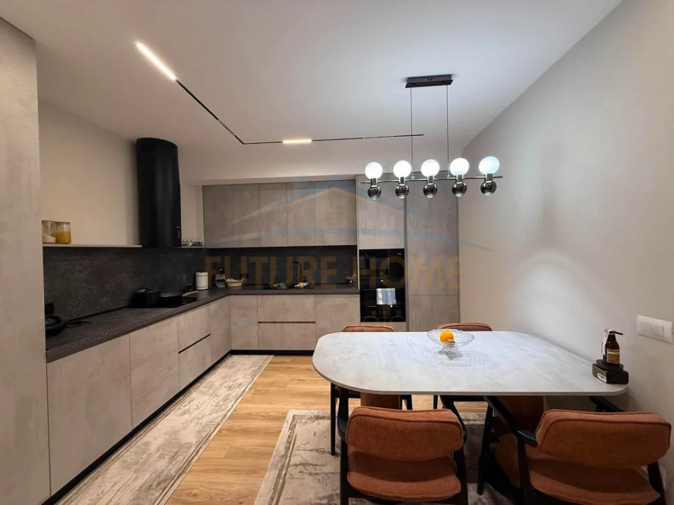 Tirane, shitet apartament 2+1+Post Parkimi+Ballkon Kati 7, 109 m² 29,500,000 Lekë (Residenca Oasis, Unaza e Re)