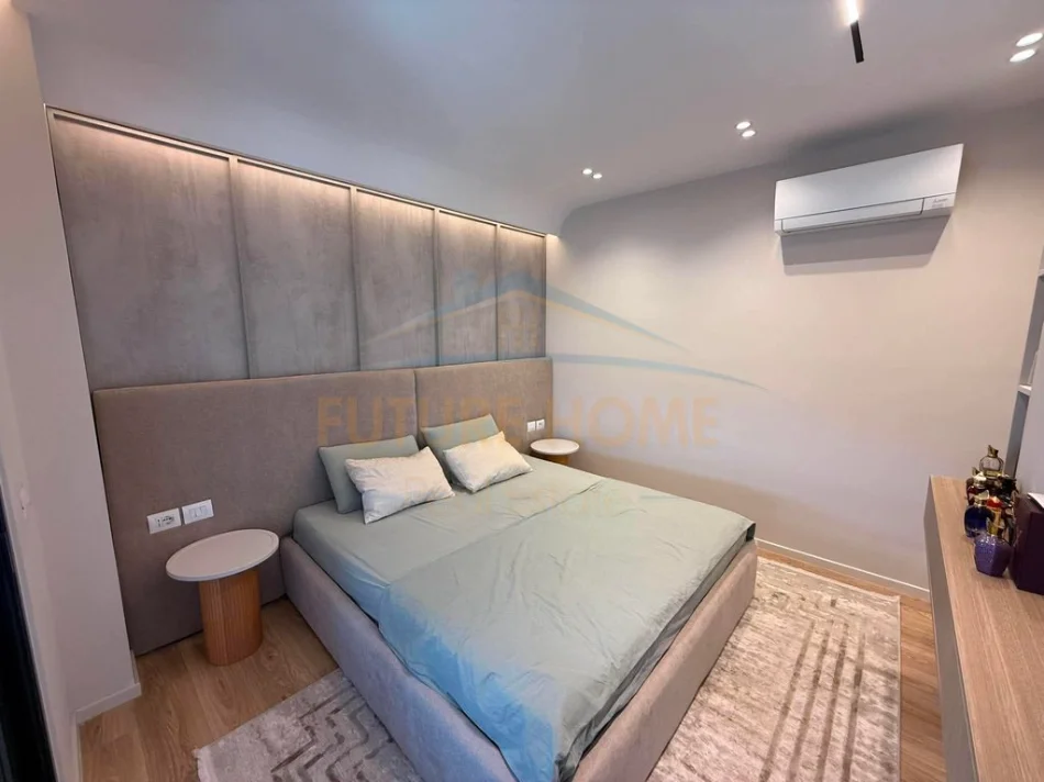 Shitet, Apartament 2+1+ Post Parkimi, Residenca "Oasis", Unaza e Re  29,500,000 Lekë 0696069906