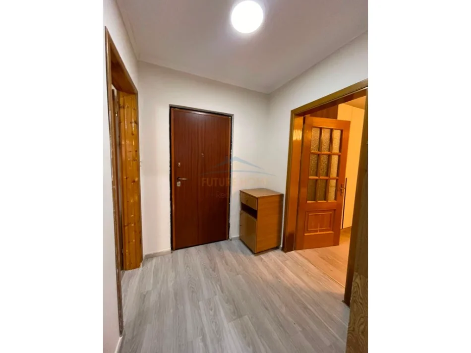 Qera, Apartament 2+1, Rruga Dritan Hoxha, Tirane . 0696069906