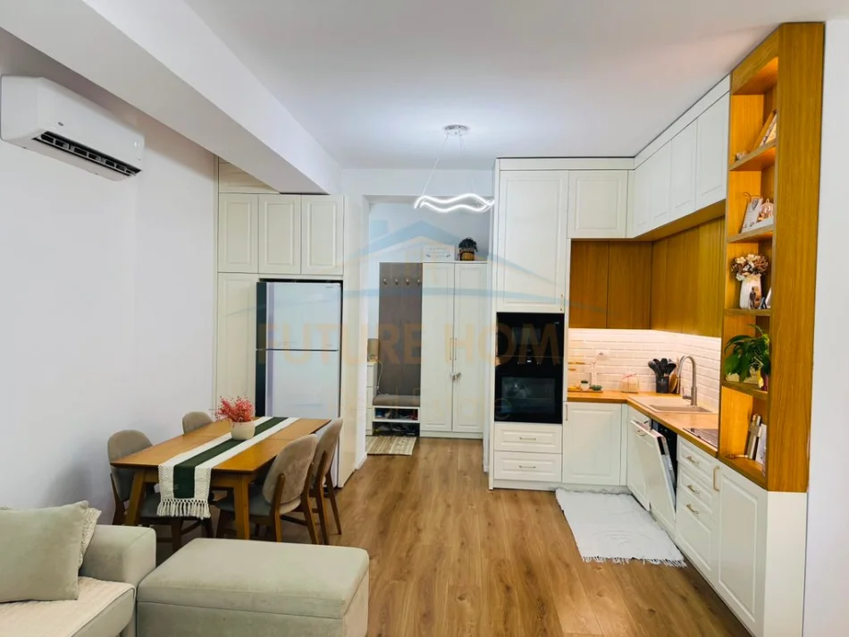 Qera, Apartament 3+1+2, Rezidenca Kaimi  65,000 Lekë 0696069906