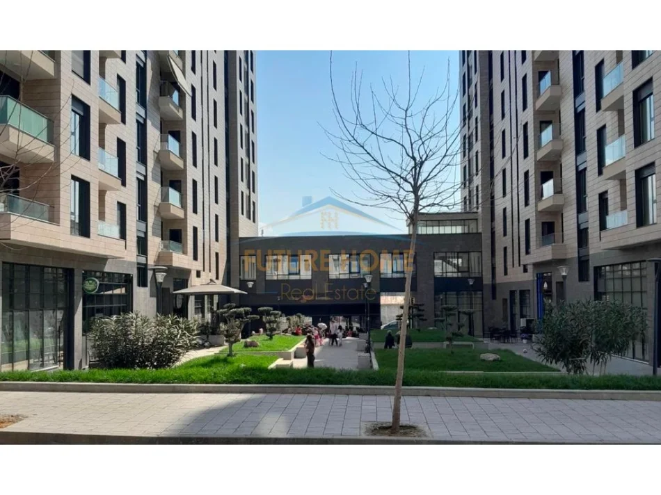 Tirane, shitet apartament 2+1+Aneks+Ballkon Kati 1, 102 m² 255.000 € (Porcelan)