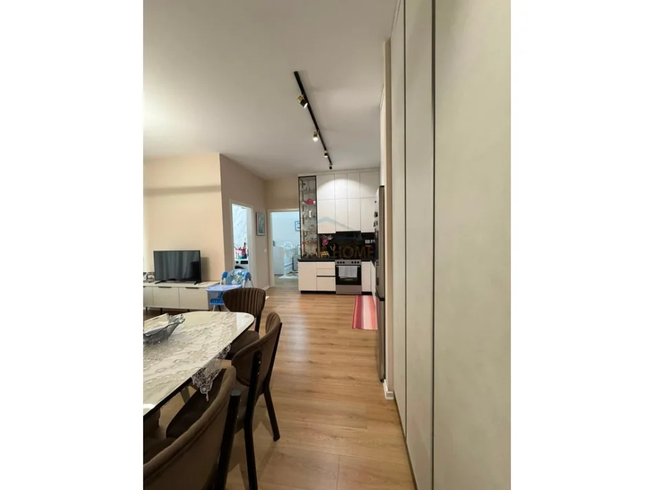 Tirane, shitet apartament 1+1 Kati 2, 63 m² 120.000 € (Rezidenca Kaimi)