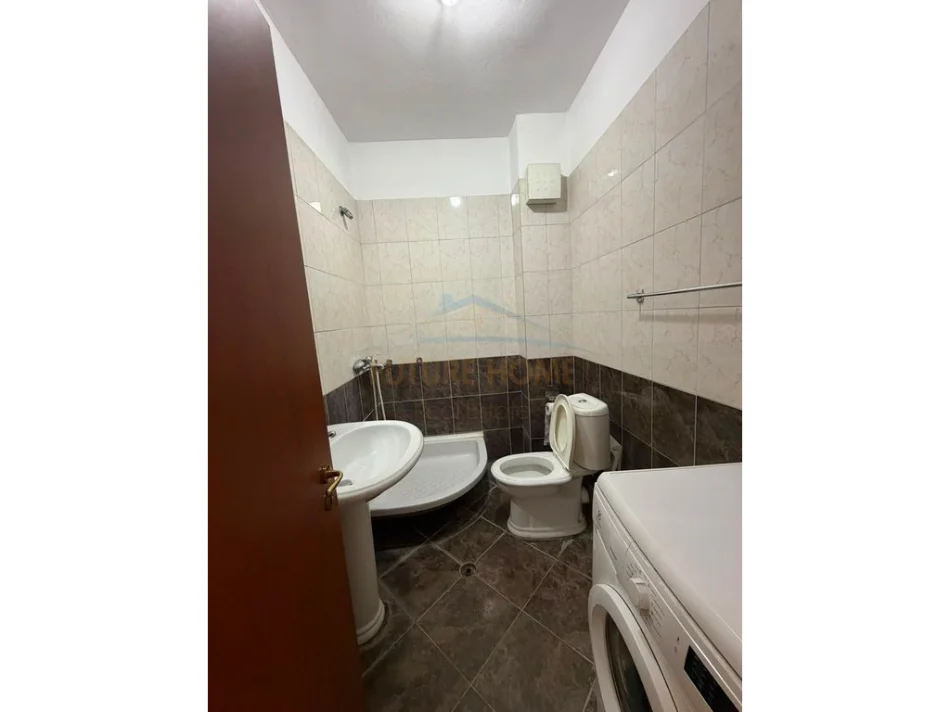 SHITET APARTAMENT 2+1 NE MISTO MAME