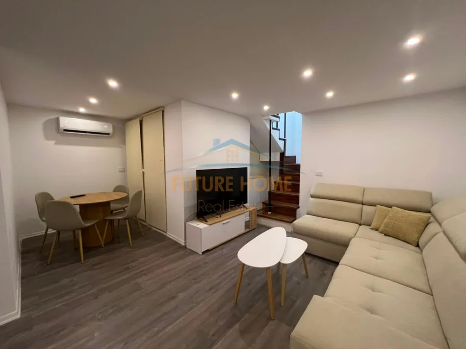 Tirane, shitet apartament Dublex Kati 1, 47 m² 150.000 € (Pallati me Shigjeta)