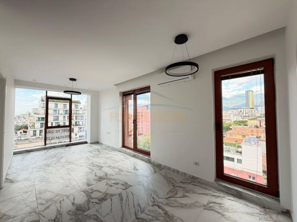 Tirane, jepet me qera apartament 1+1 Kati 7, 68 m² 1.100 € (Rruga e Kavajes)