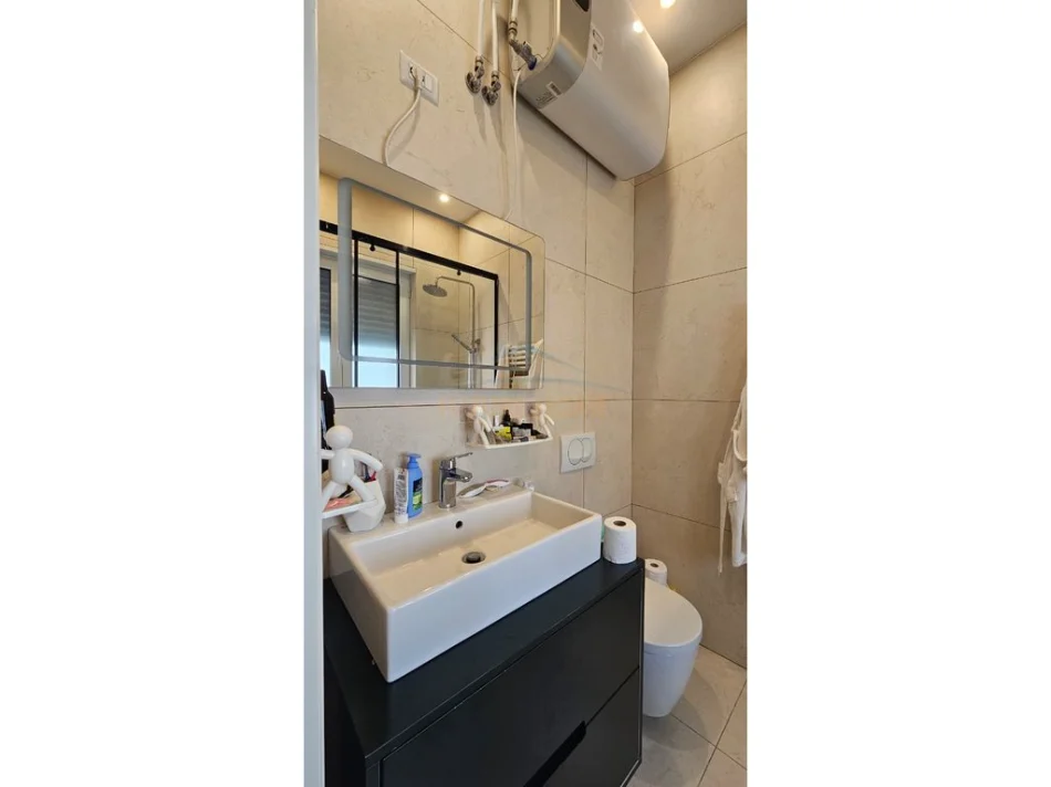 Durres, shitet apartament 3+1+Ballkon Kati 1, 110 m² 215.000 € (Qender , Durres)