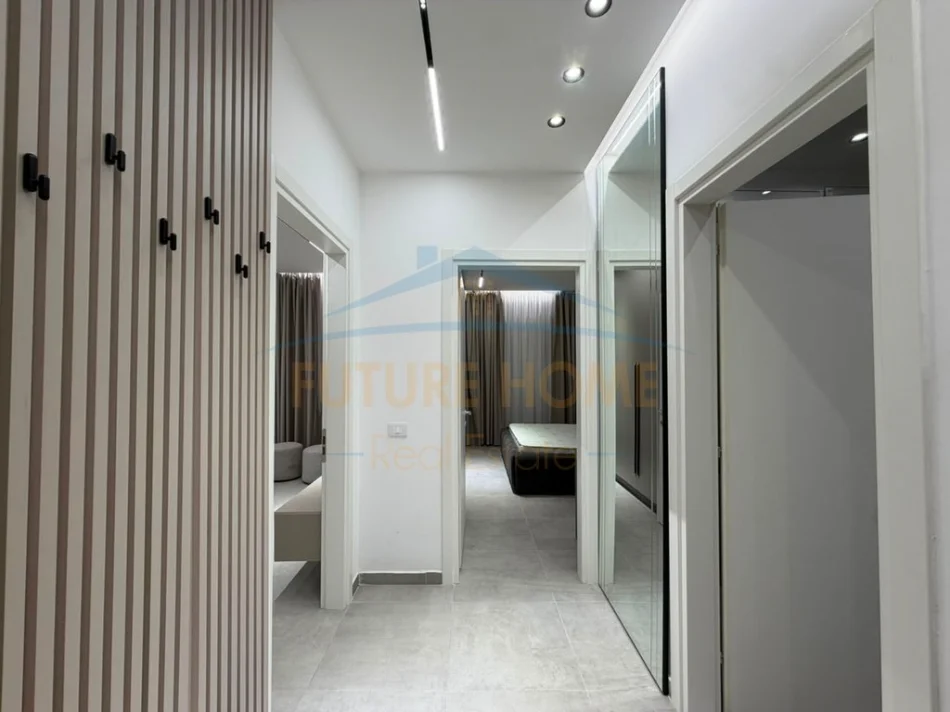 Tirane, jepet me qera apartament 1+1 Kati 3, 65 m² 600 € (Oasis Residence)