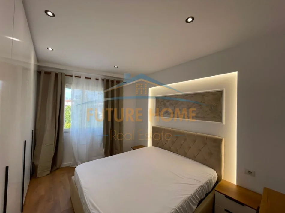 Tirane, shitet apartament 1+1+Aneks+Ballkon Kati 1, 60 m² 158.000 € (21 Dhjetori)