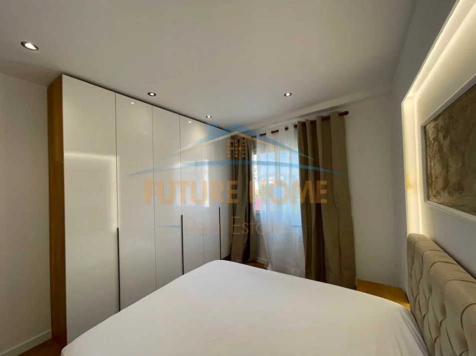Tirane, shitet apartament 1+1+Aneks+Ballkon Kati 1, 60 m² 158.000 € (21 Dhjetori)