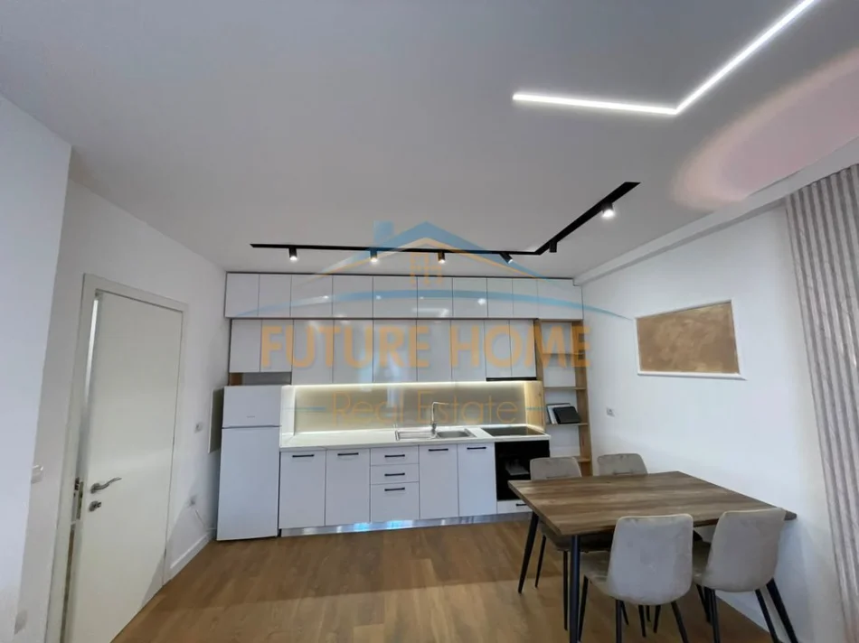 Tirane, shitet apartament 1+1+Aneks+Ballkon Kati 1, 60 m² 158.000 € (21 Dhjetori)
