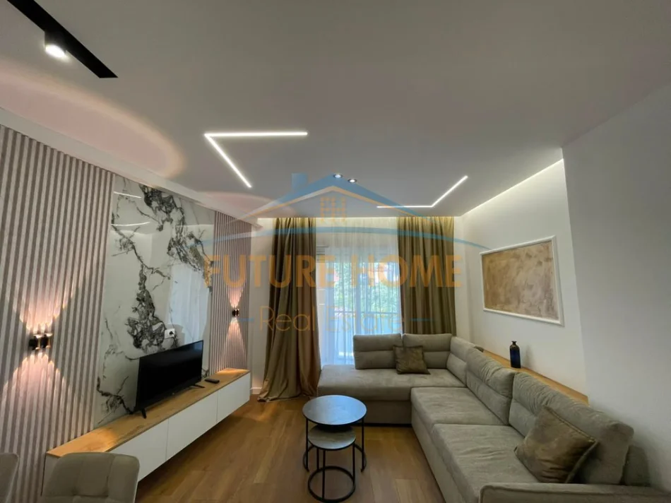 Tirane, shitet apartament 1+1 Kati 1, 60 m² 158.000 € (21 dhjetori)