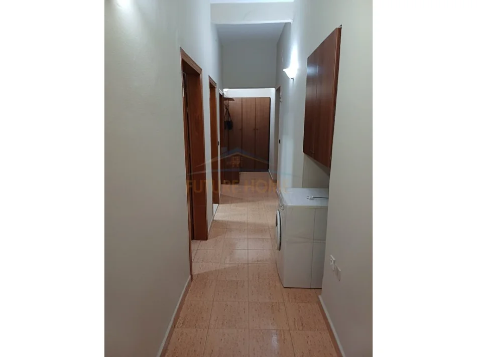 Tirane, shitet apartament 2+1 Kati 1, 83 m² 240.000 € (Sheshi Wilson)
