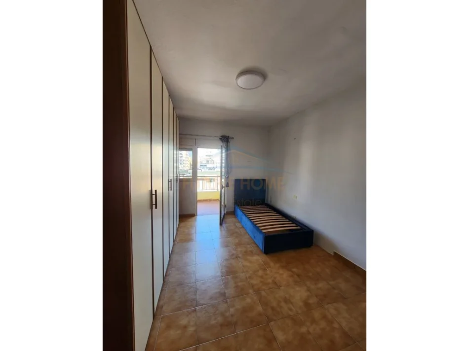 Durres, shitet apartament 3+1+Ballkon Kati 7, 163 m² 320.000 € (Vollga, Durres)