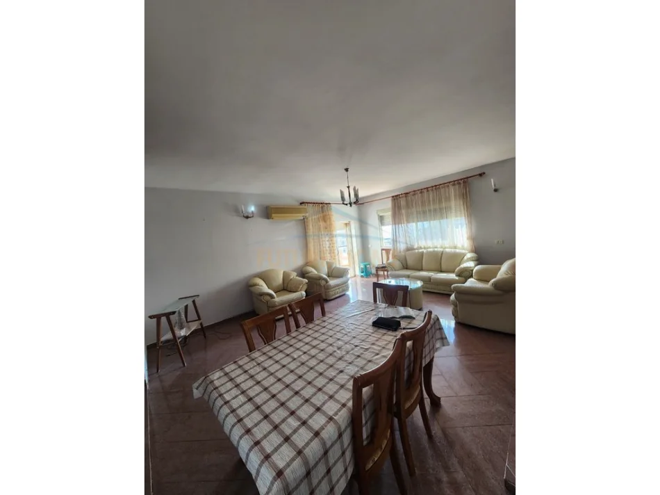 Durres, shitet apartament 3+1+Ballkon Kati 7, 163 m² 320.000 € (Vollga, Durres)