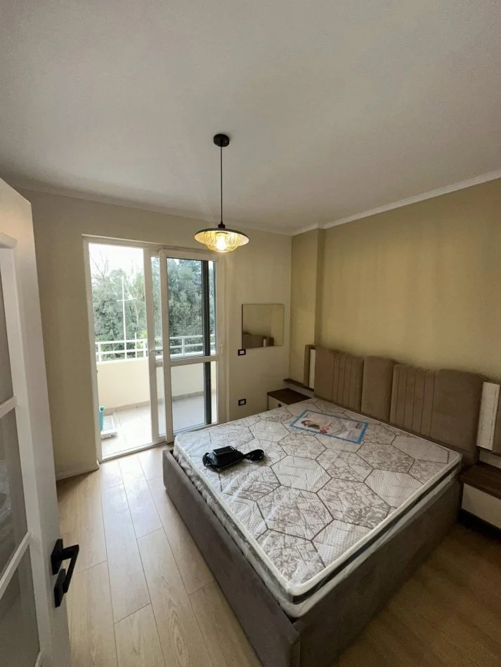 Durres, shes apartament 2+1+Ballkon Kati 2, 119.000 € (Iliria,Plazh)