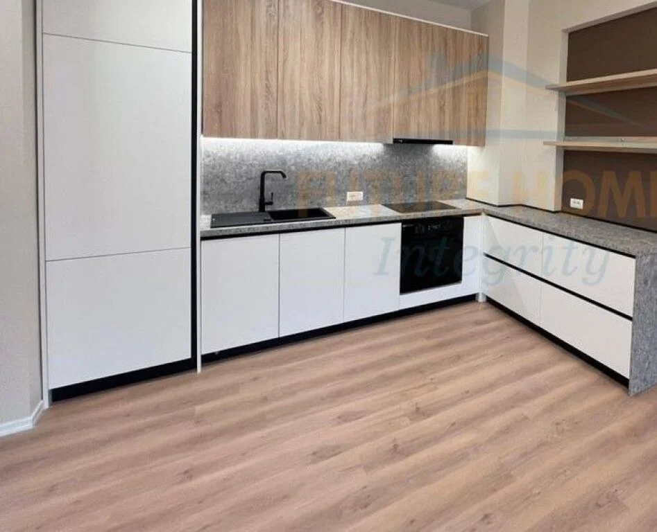 Tirane, jepet me qera apartament 1+1 Kati 6, 70 m² 500 € (Brryli)