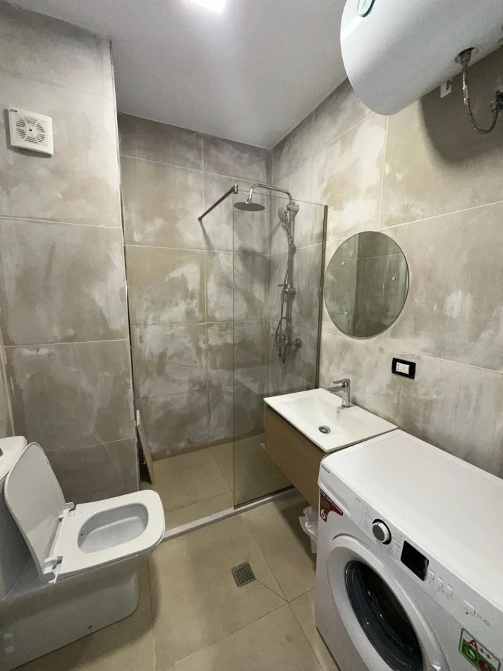 Durres, shes apartament 2+1+Ballkon Kati 2, 119.000 € (Iliria,Plazh)