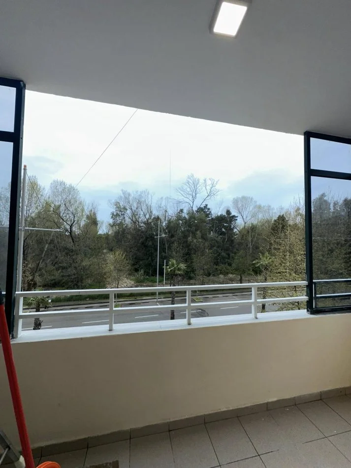 Durres, shes apartament 2+1+Ballkon Kati 2, 119.000 € (Iliria,Plazh)