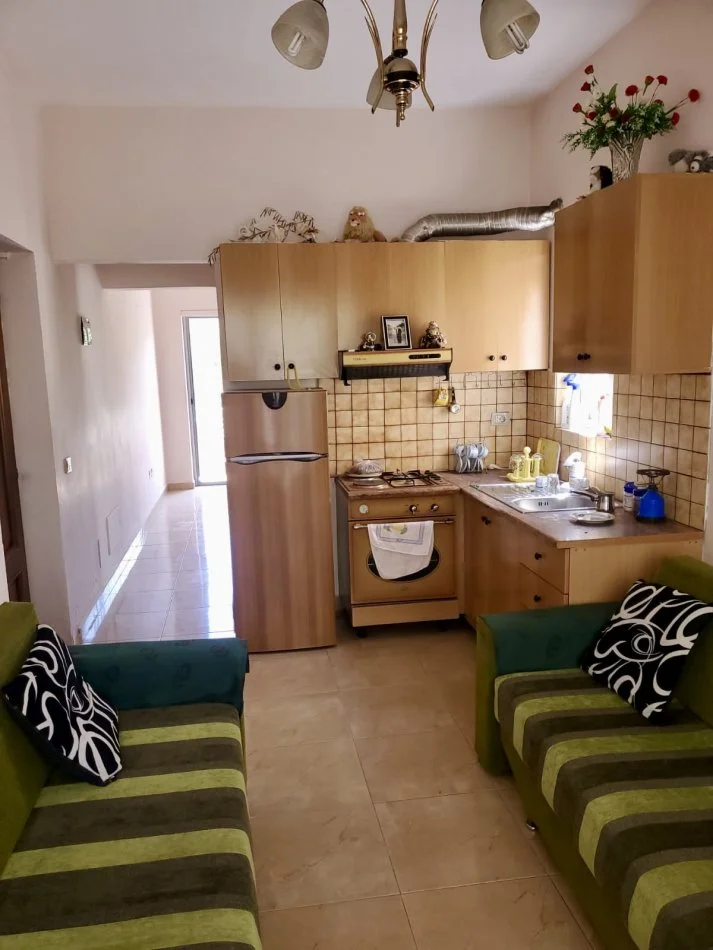 Radhime - Orikum, shitet Vile 4+1+Ballkon Kati 1, 170 m² 330.000 € (Orikum - Qender)