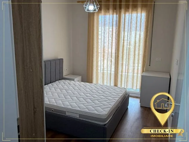 Tirane, jepet me qera apartament 1+1+Aneks+Ballkon Kati 3, 72 m² 570 € (Rruga 5 Maji)
