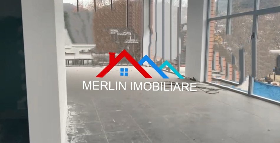 Tirane, jepet me qera ambjent biznesi Kati 1, 216 m² 1.000 € (RRUGA KONFERENCA E PEZES)