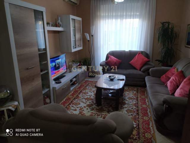 Tirane, shitet apartament 3+1+A+BLK Kati 4, 100 m² 150.000 Euro (Libri Universitar)