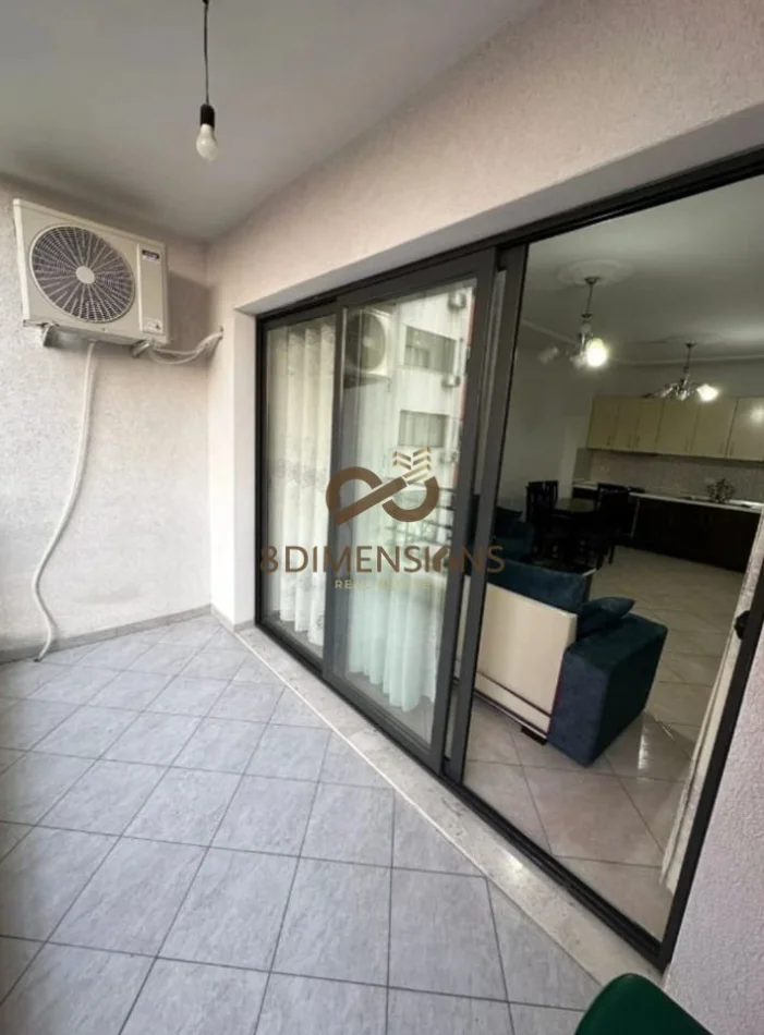 Tirane, jepet me qera apartament 2+1 Kati 2, 100 m² 600 € (astir)