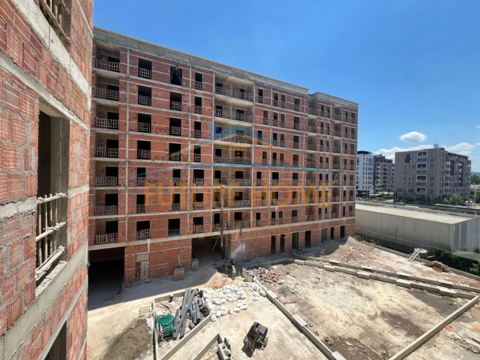 Tirane, shitet 2+1+Ballkon Kati 3, 95 m² 109.000 € (Casa Italia)