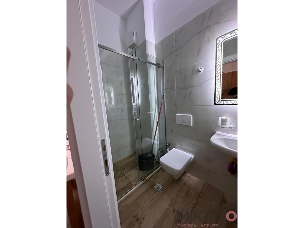 SHITET APARTAMENT 1+1 NE QERRET!