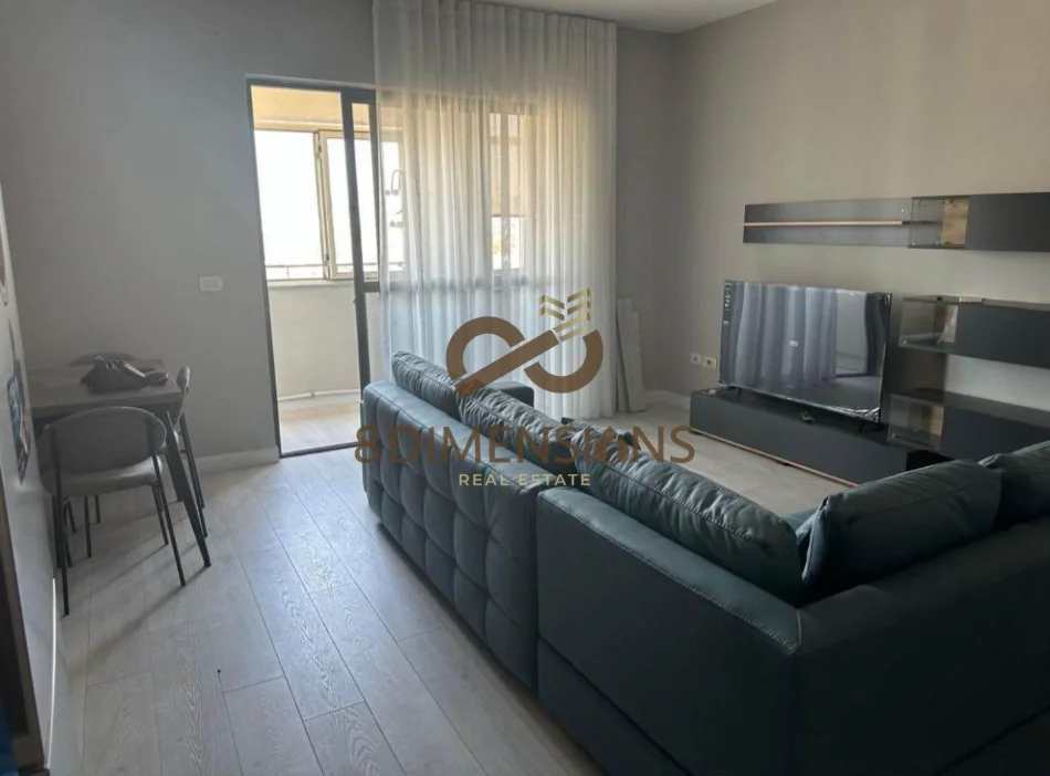 Tirane, jepet me qera apartament 2+1 Kati 7, 80 m² 600 € (ali demi)