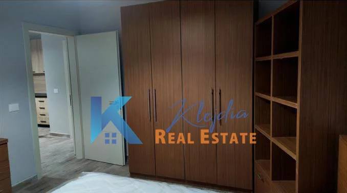 Tirane, jap me qera apartament 1+1+Ballkon Kati 6, 78 m² 550 € (Fusha e Aviacionit)