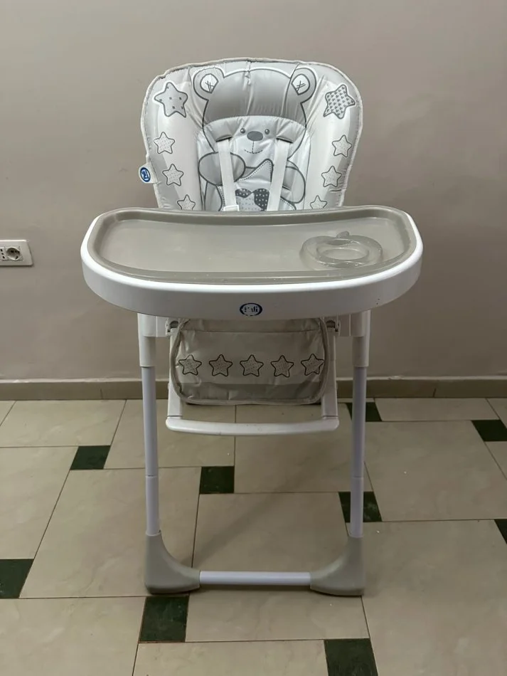 Tirane, shes Karrike ushqimi per femije 5500 leke