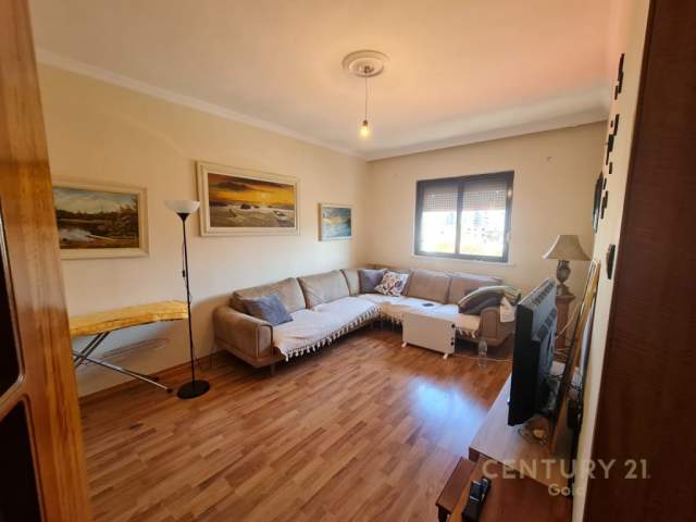 Tirane, shitet apartament 3+1+A+BLK Kati 5, 107 m² 99.000 Euro (Rruga "Sulejman Delvina" Tirana, Albania)
