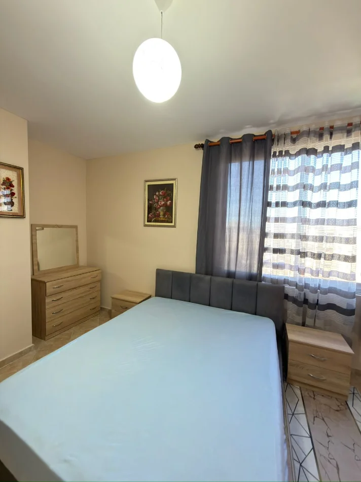 Tirane, shitet apartament 2+1+Ballkon Kati 7, 79 m² 130.000 € (Astir)