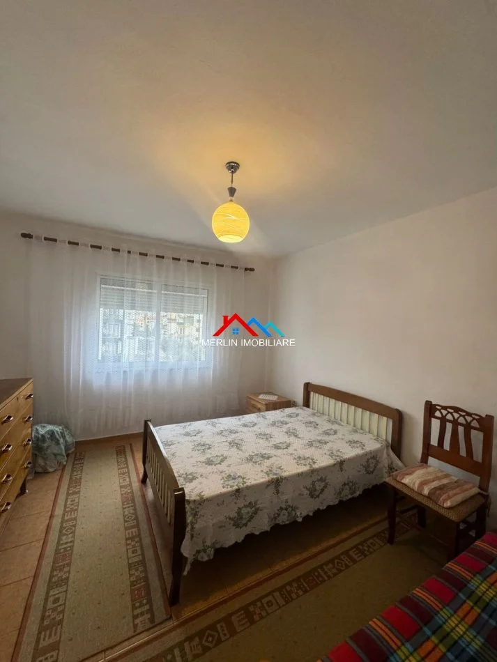 Tirane, shitet apartament 2+1+Ballkon Kati 5, 75 m² 137.000 € (RRUGA TODI SHKURTI,TREGU ELEKTRIK)